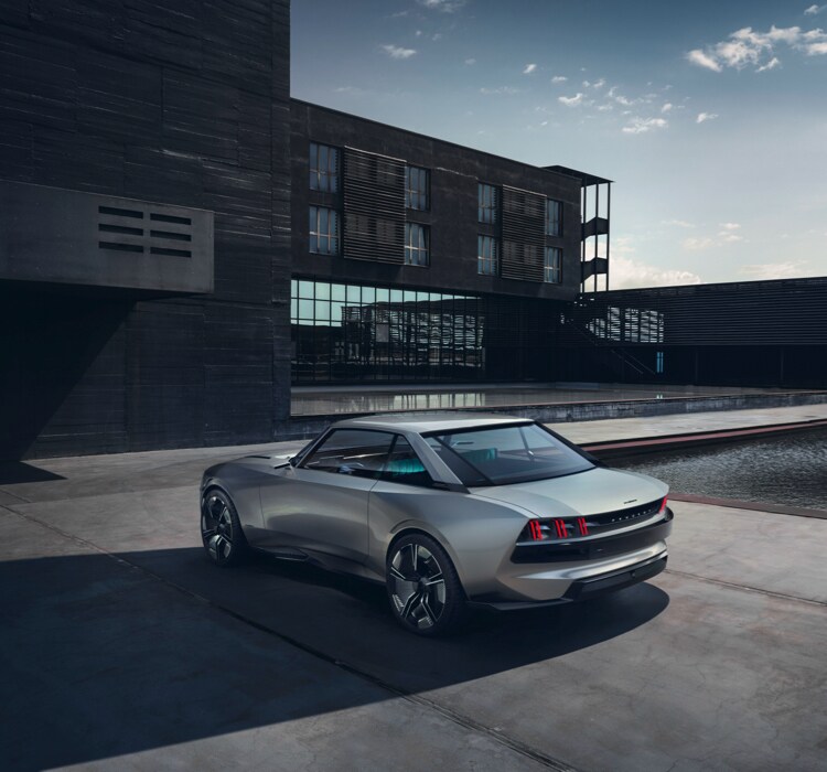プジョー　コンセプトカー フラクタル　クーペバージョン 音で伝える電動アーバン クーペ「フラクタル」｜Peugeot - Web