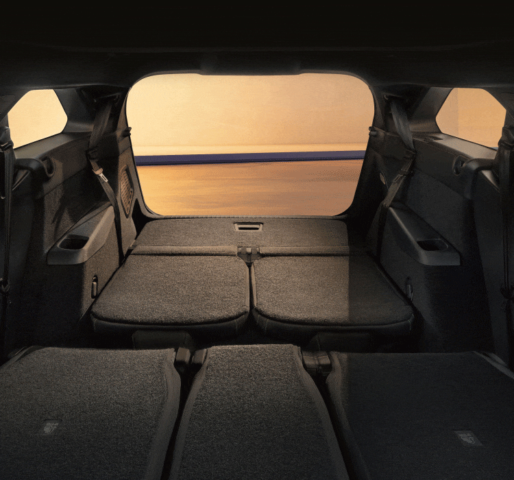 NEW PEUGEOT 5008 | プジョー公式サイト
